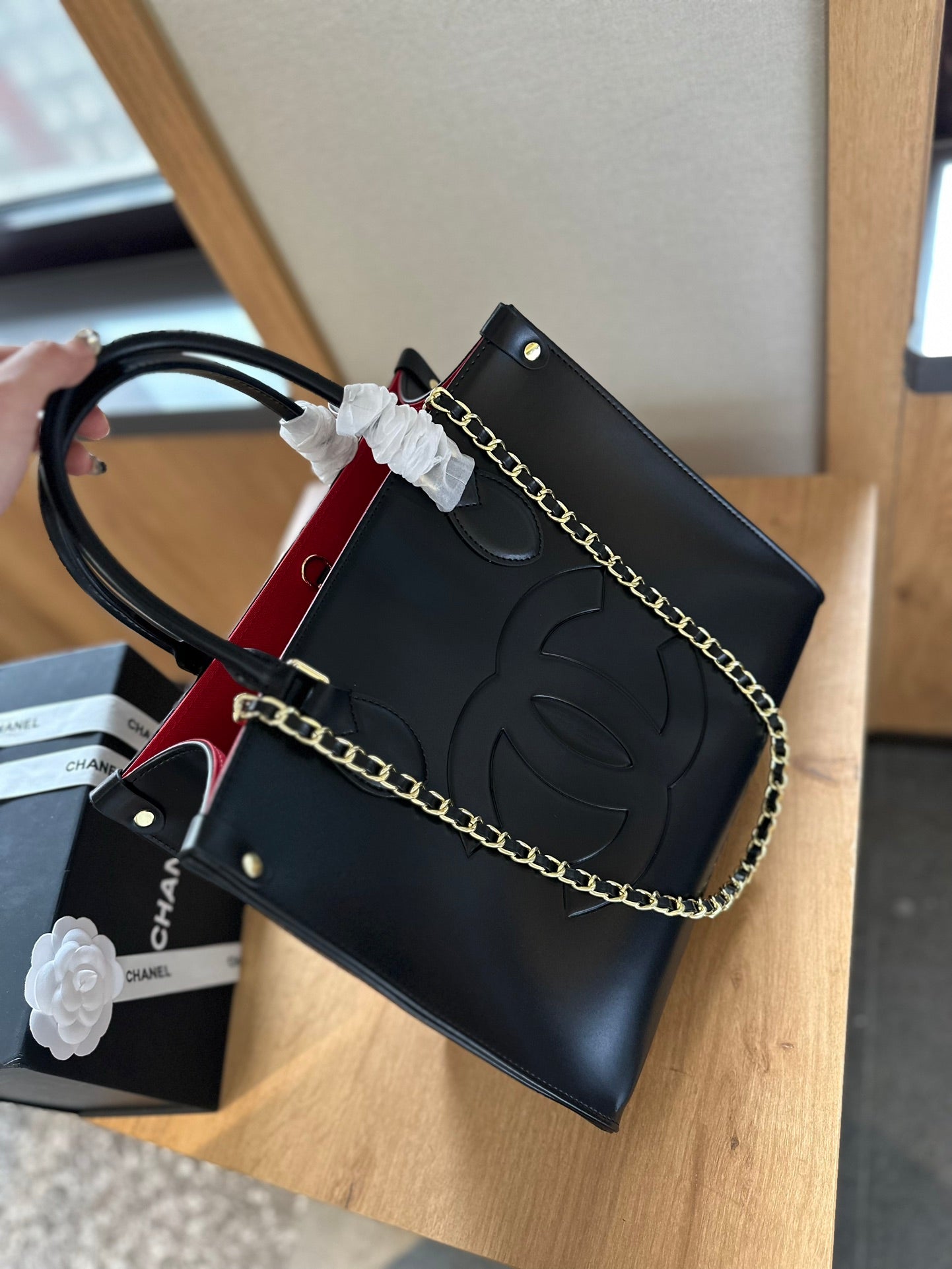 (112) Chanel Bag