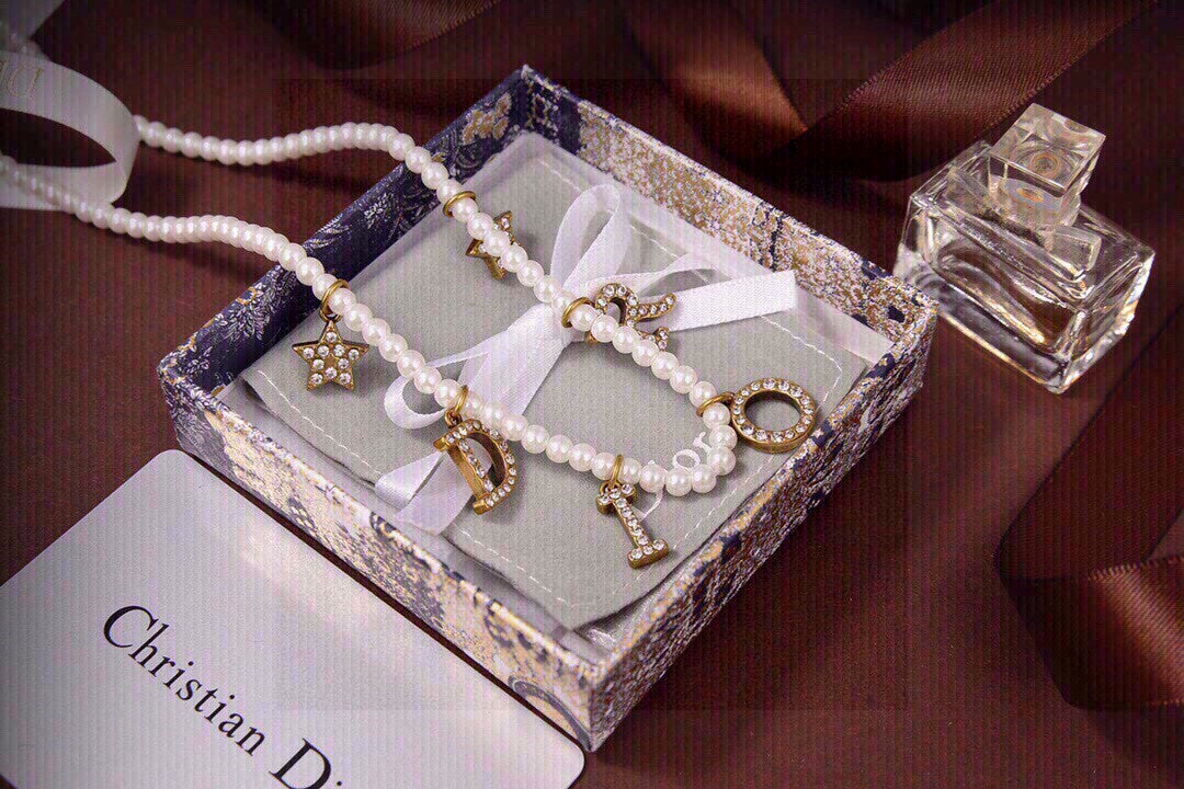 Dior Necklace