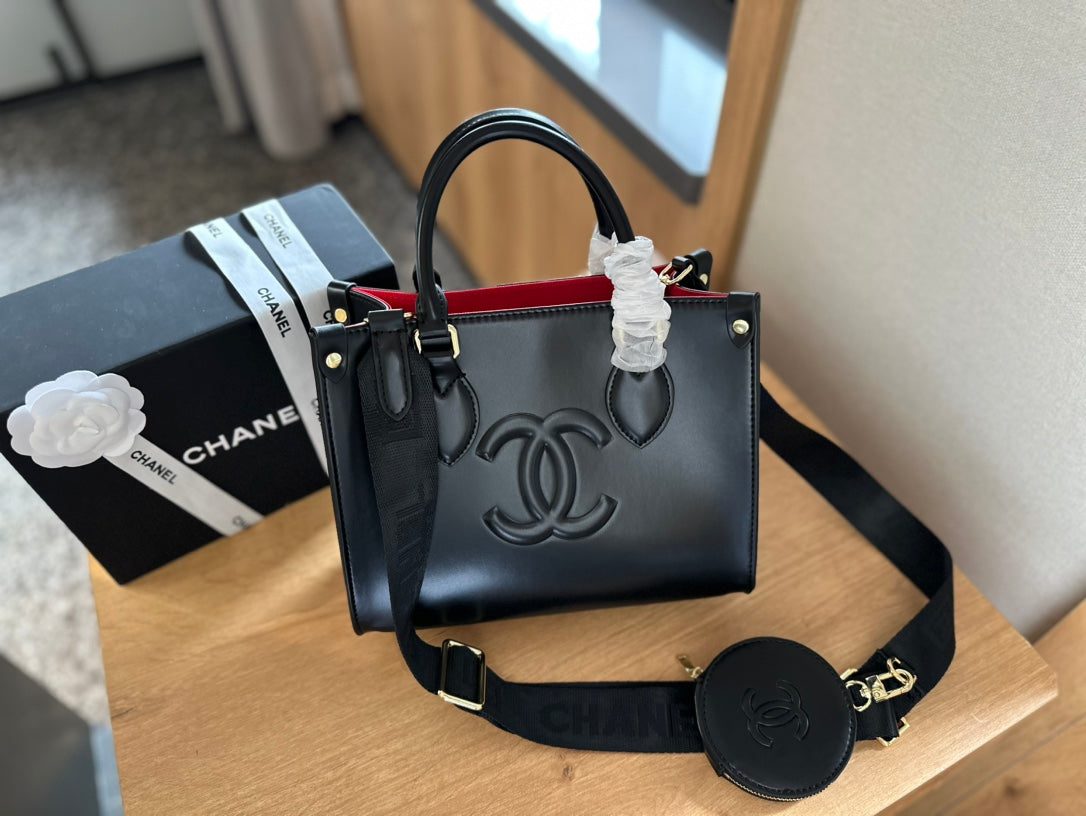 (112) Chanel Bag